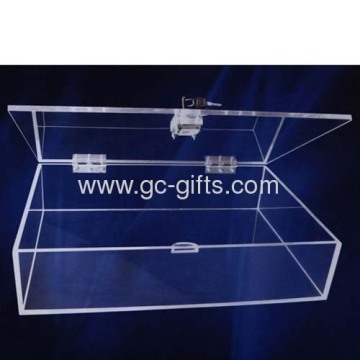 Lockable Clear Plastic Display Boxes?