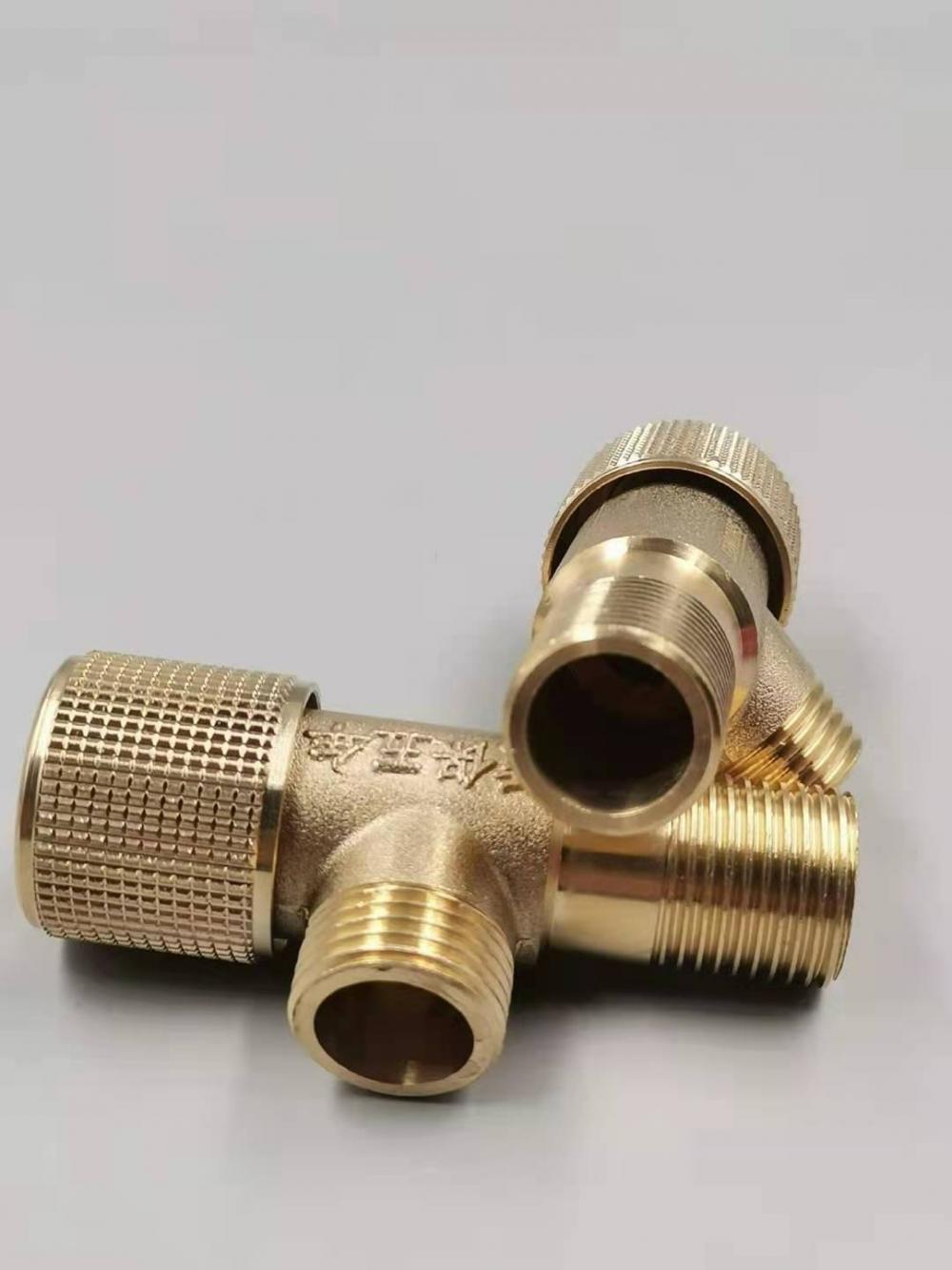 냉온수 입구 삼각 밸브