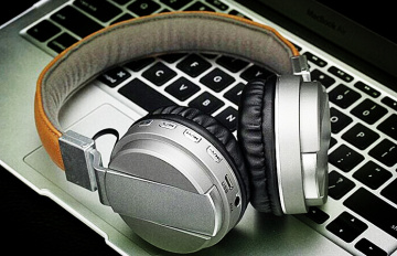 bluetooth over head earphone with mic