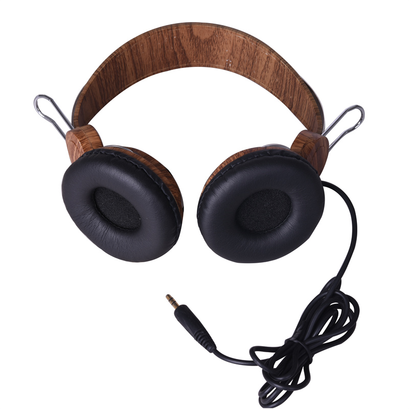 Wood earphone