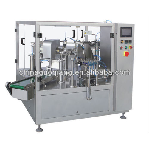 Automatic stand up pouch vertical packing machine