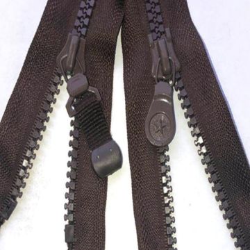 Two Way Slider Separating Zipper