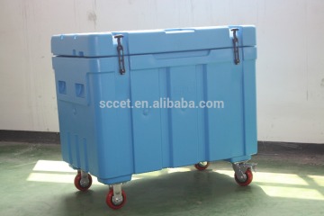 Double-thick cooler stored dryi ice container will keep dry ice frozen longer