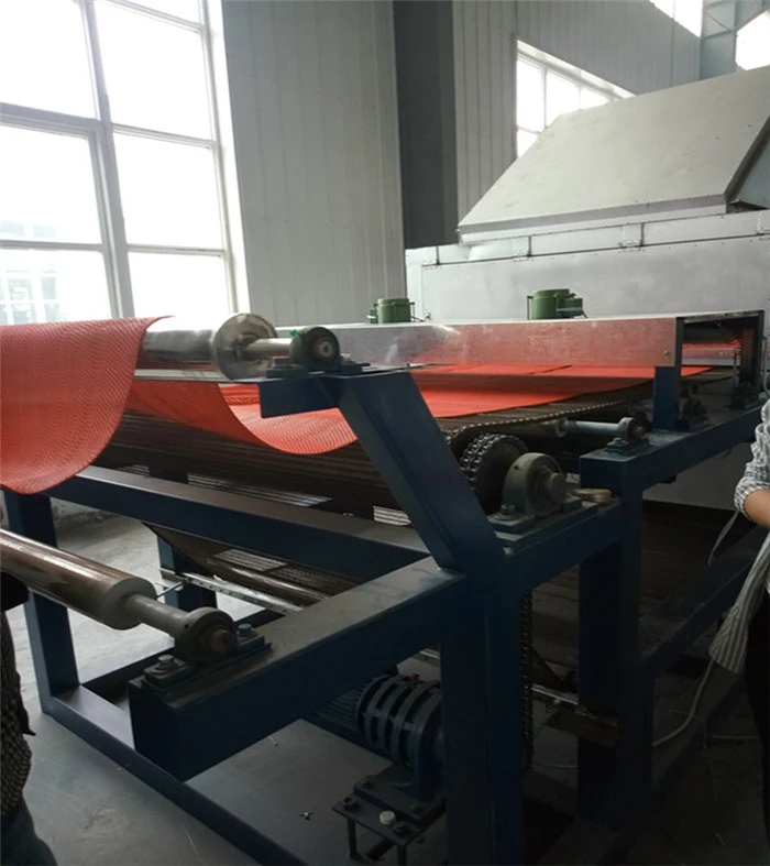 PVC Anti-Slip Waterproof S Mat Roll Making Machine