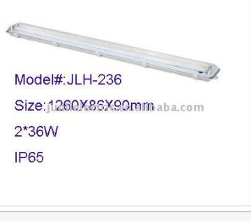 Fluorescent light fixtures