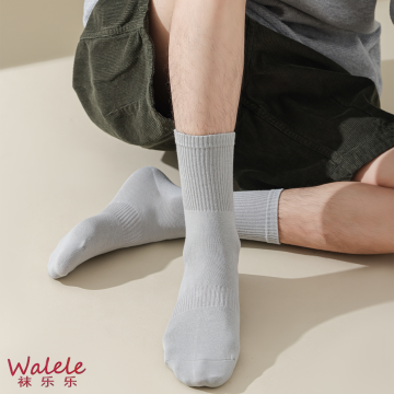 High-Quality Men's Sports Waist Socks