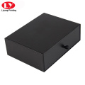 Роскошная картонная подарочная коробка с черным слайдом