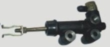 clutch master cylinder
