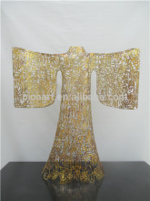 Chinese Oracle element apparel metal sculpture