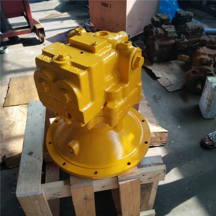 Excavator Parts PC450-7 Swing Motor 706-7K-01040