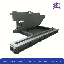 Stable Large Deck Stand for Terraces