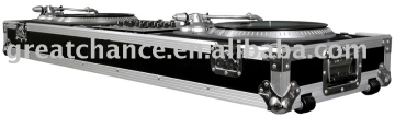 2 TURNTABLES / 19" MIXER DJ COFFIN WITH WHEELS