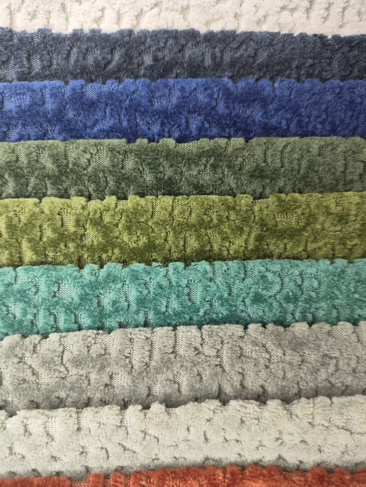 Кадифена ткаенина Velvet Fabric