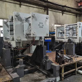 Large-table gravity casting machine