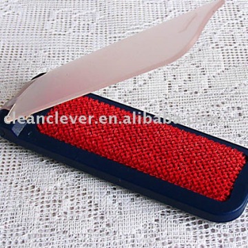 Pocket Clothes brush