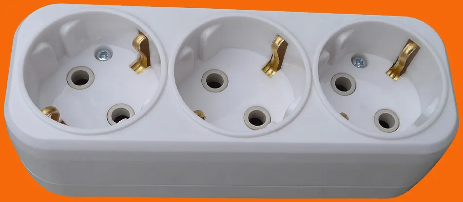 3 в 1 европейская электрическая розетка пластиковая 16А