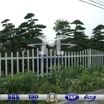 Tubular guardrail Fence in Garden