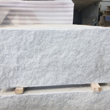 Split Finished Grey Sandstone Pave Stone