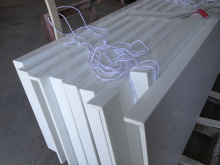 Artificial Engineered White Crystalized Quartz Countertop for Kitchen/Bathroom