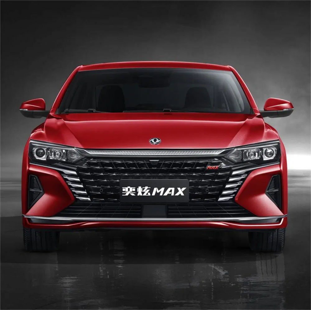 En iyi gaz kilometre ile lüks sedan 3 png Luxury Sedan With Best Gas Mileage 3 Png