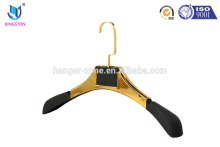 Autumn golden color plastic hanger luxry coat hanger with logo