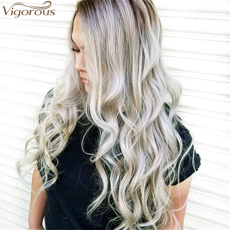 Vigorou Top Quality Long Ombre Gray Wavy Wigs Middle Part Synthetic Wigs For Black Women Heat Resistant Fiber Cosplay Party Wigs