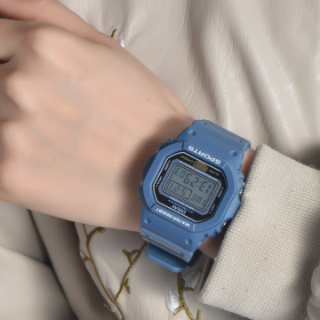 Diray Custom Cheap Digital Watches Multifunction Chronograph Square Watch