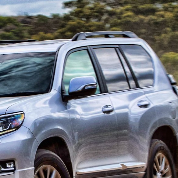 tên mặc định default name