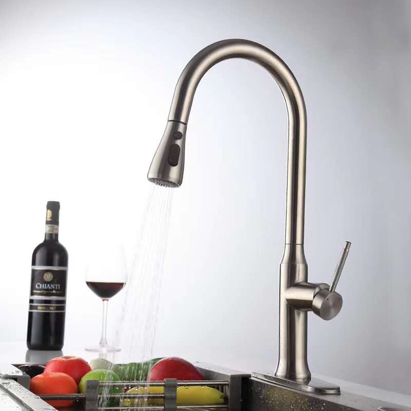 도매 304 스테인레스 스틸 브러시 풀다운 분무기 싱크 탭 주방 수도꼭지 믹서