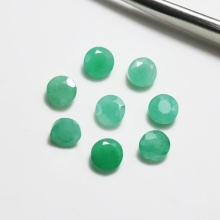 Natural Emerald Green Gemstone Round Shaped Cut