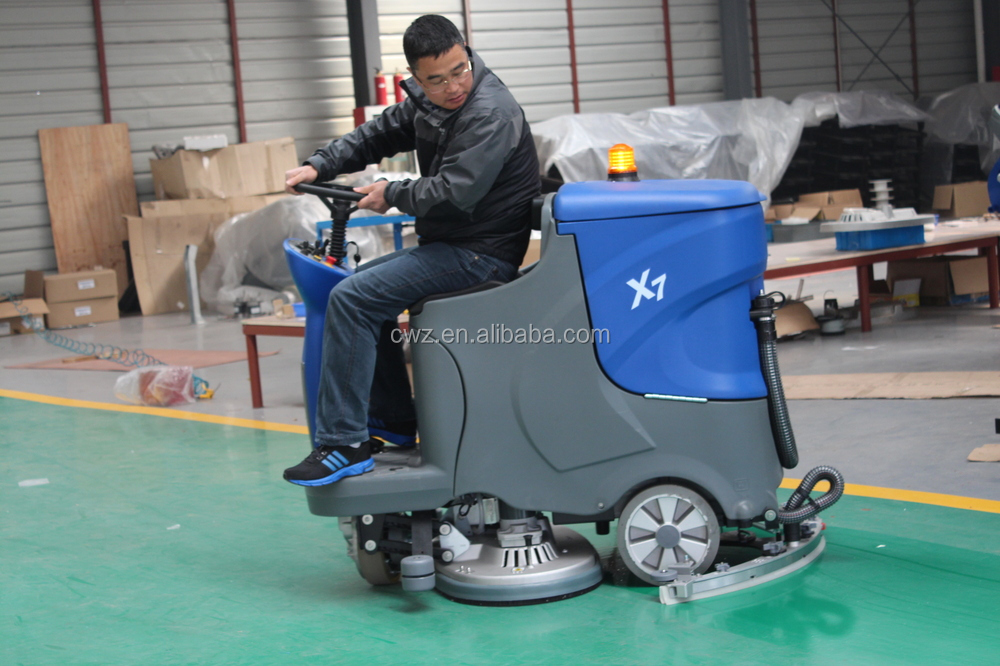 Ride on floor scrubber gym floor cleaning machine