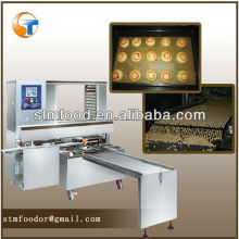 Momo Traying Machine