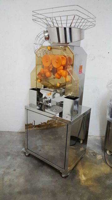 Professional Vending Orange Juicer Extractor