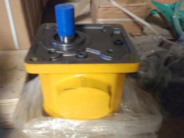 Shantui bulldozer Parts working pump 07444-66103