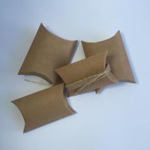 Pillow Box Candy Favor Boxes With Hemp Rope