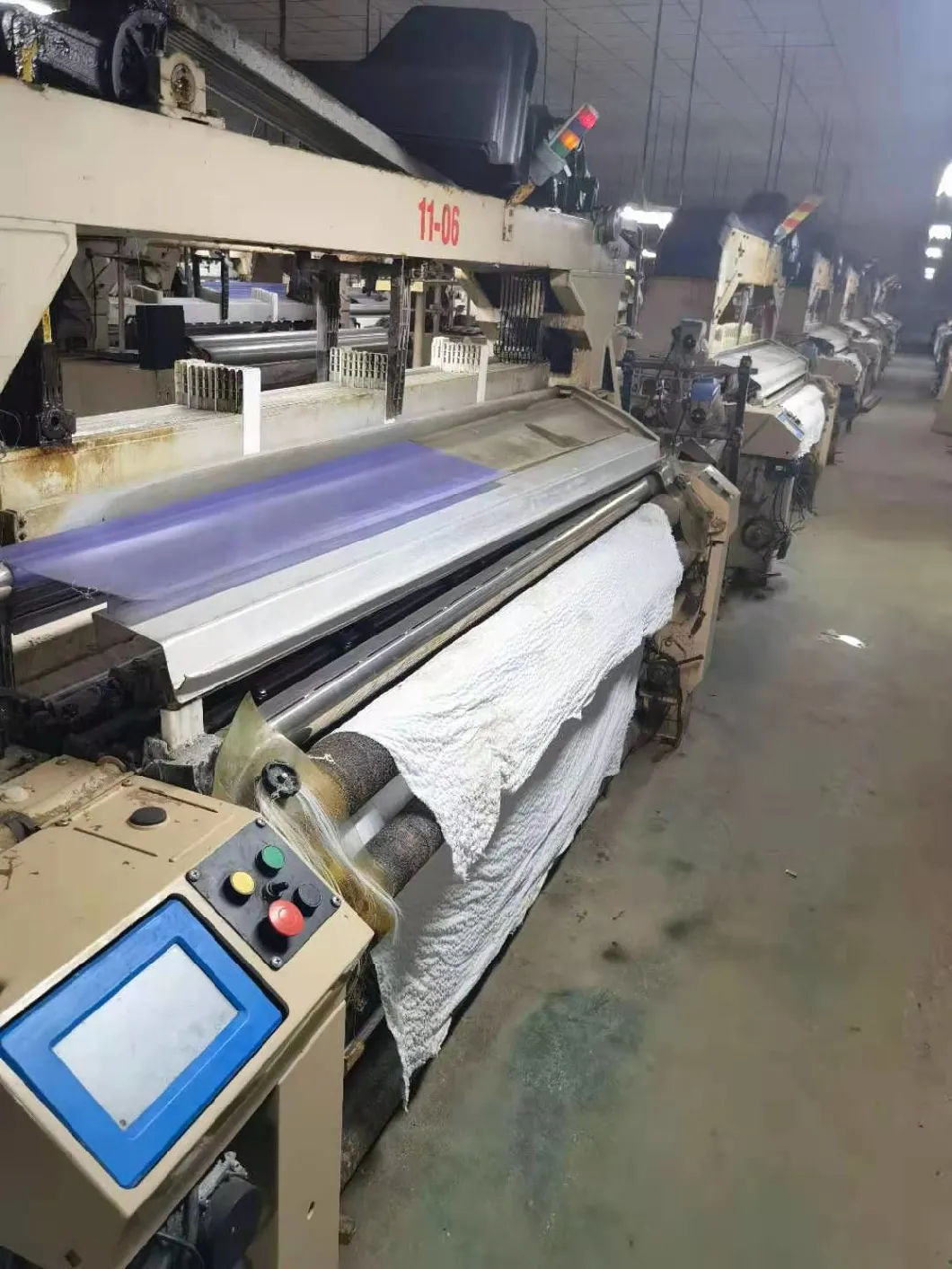 Tsudakoma Zw408-210cm Water Jet Loomyear 2008 Niupai Cam Textile Weaving Loom White Cloth