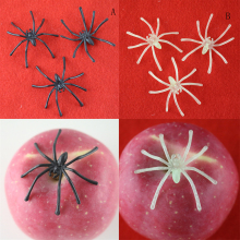 10pcs Plastic Fake Funny Luminous Green Black Spider Trick Toy Practical Jokes Props Party Halloween Haunted House Prop Decor