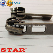 zinc alloy zipper pull