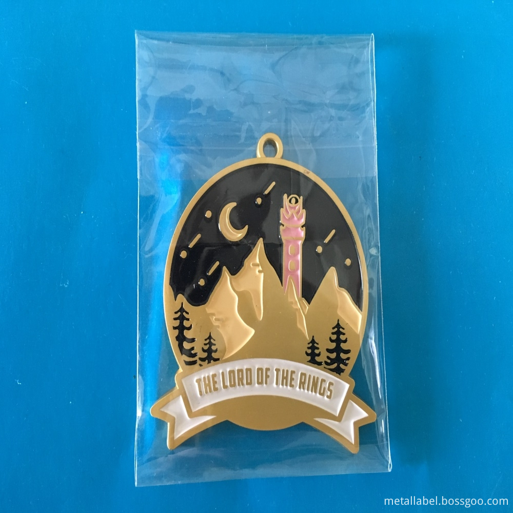 Custom Hard Enamel Metal Badge