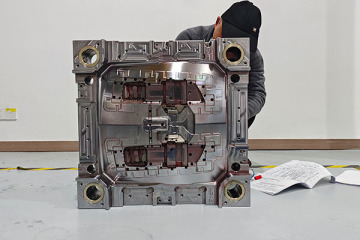 Precision A-Plate / Cavity Plate Mold