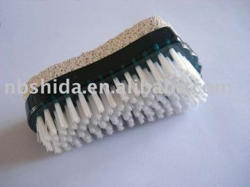Foot Shaped Brush with Pumice