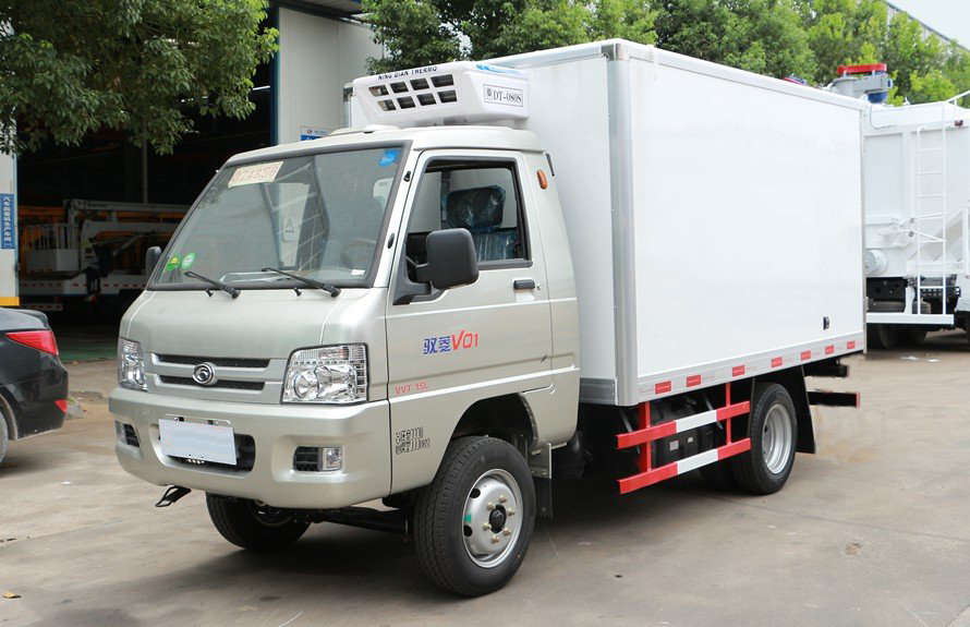 refrigerated small trucks