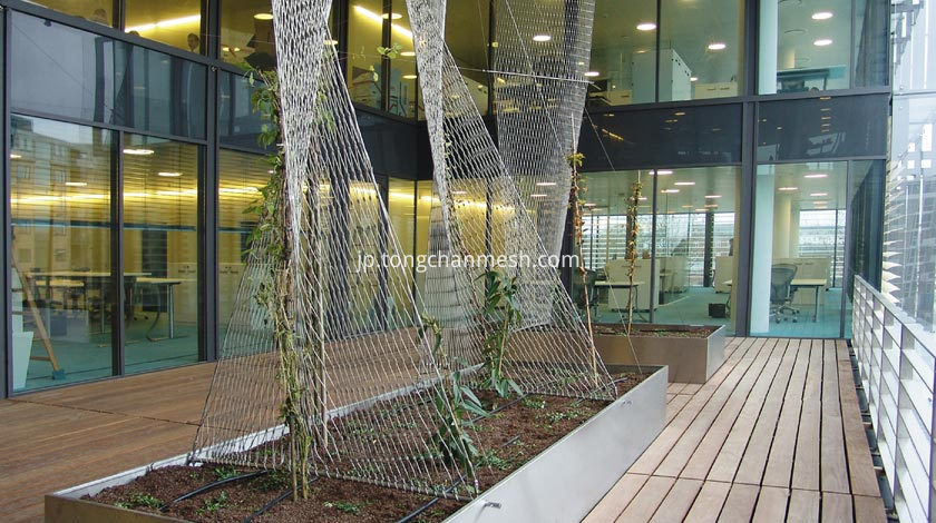 stainlees steel fence