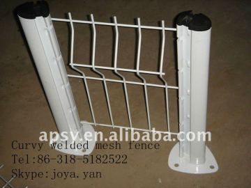 Curvy Welded Mesh Fence