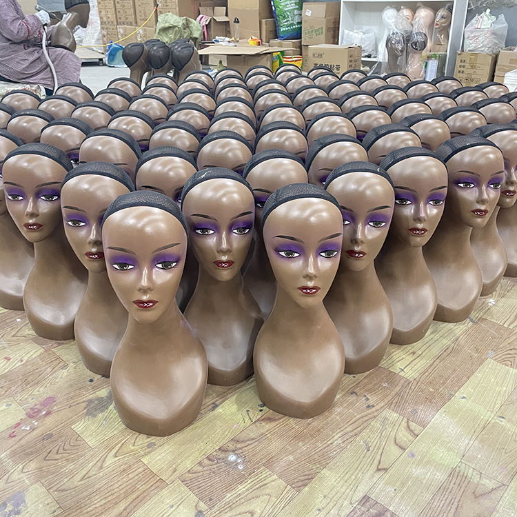 Factory wholesale female mannequin realistic head african american mannequin head with stand mannequin for jewellery display