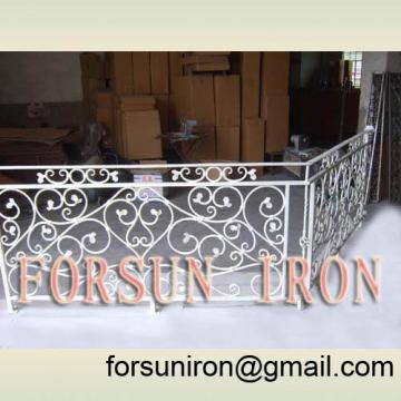 decorative balcony railing