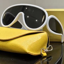 Popular Designer Sunglasses: Women's Fashion Brands and Wholesale