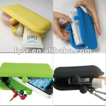 mini colorful pochi silicone purse