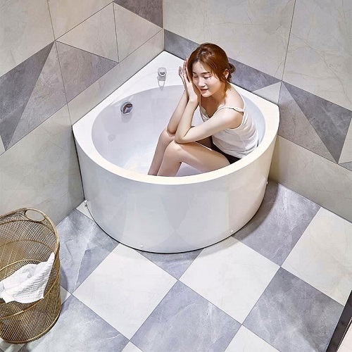 Luxury freestanding small japanese corner spa bathtub soaking tub indoor bathroomb sizes