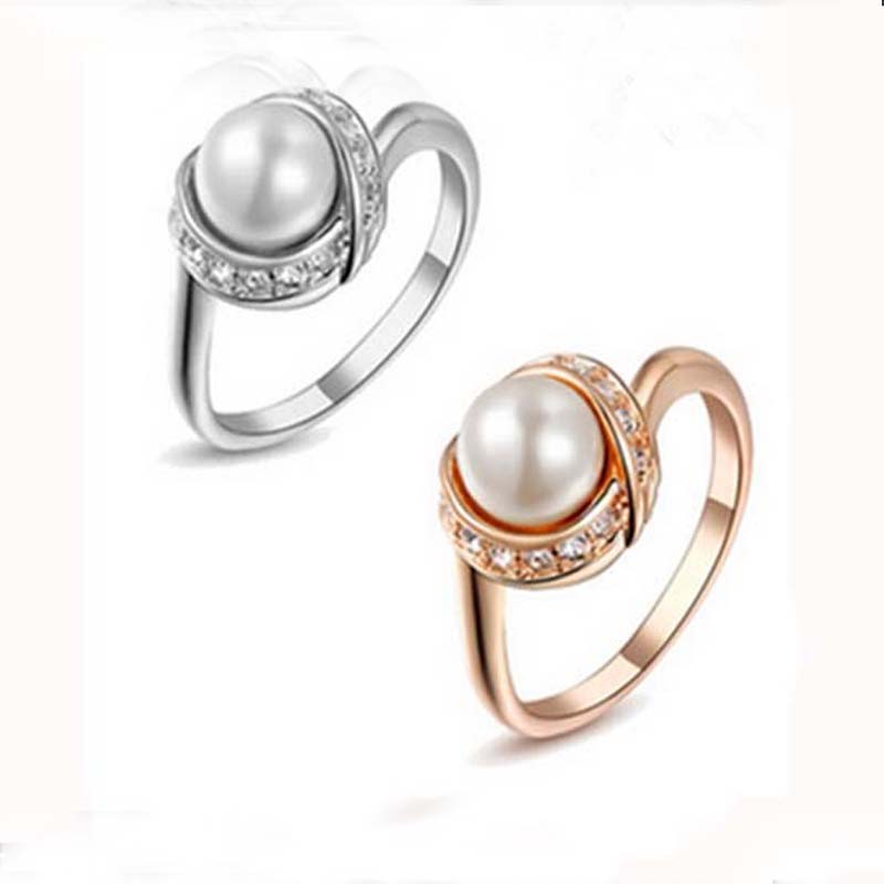 Engagement Pearl Rings